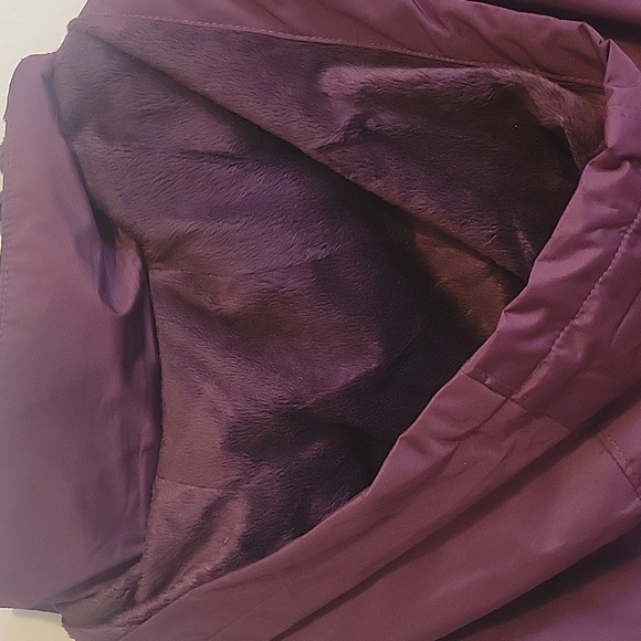 Soft Shell Jacket - Picture 3 of 8